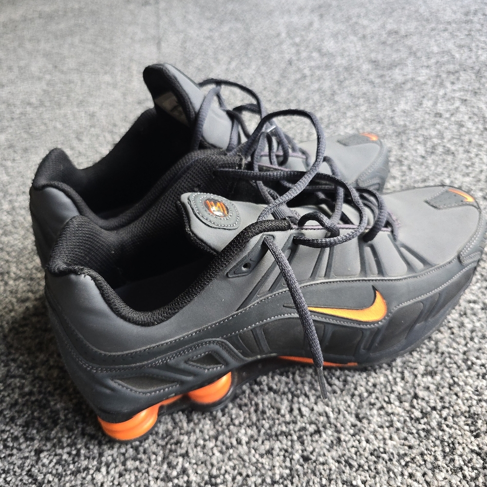 Nike Shox M10